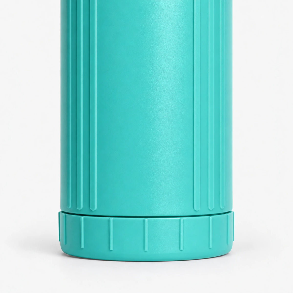 GAC Filter Cartridge (Coconut Shell Granular Activated Carbon), 2-7/8 inch size: close-up of the ribbed lower body and bottom band